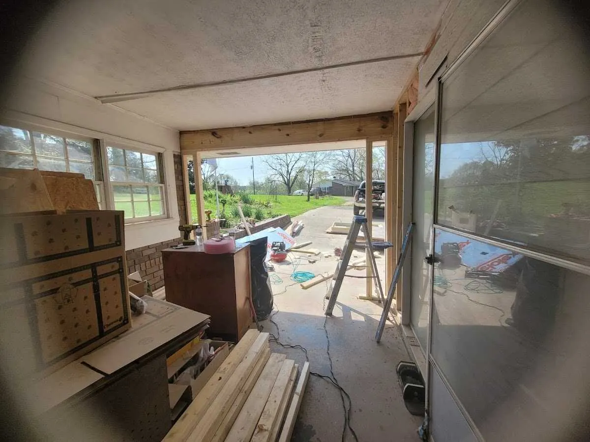 Air movers and dehumidifier for Drying & Dehumidification in Union City